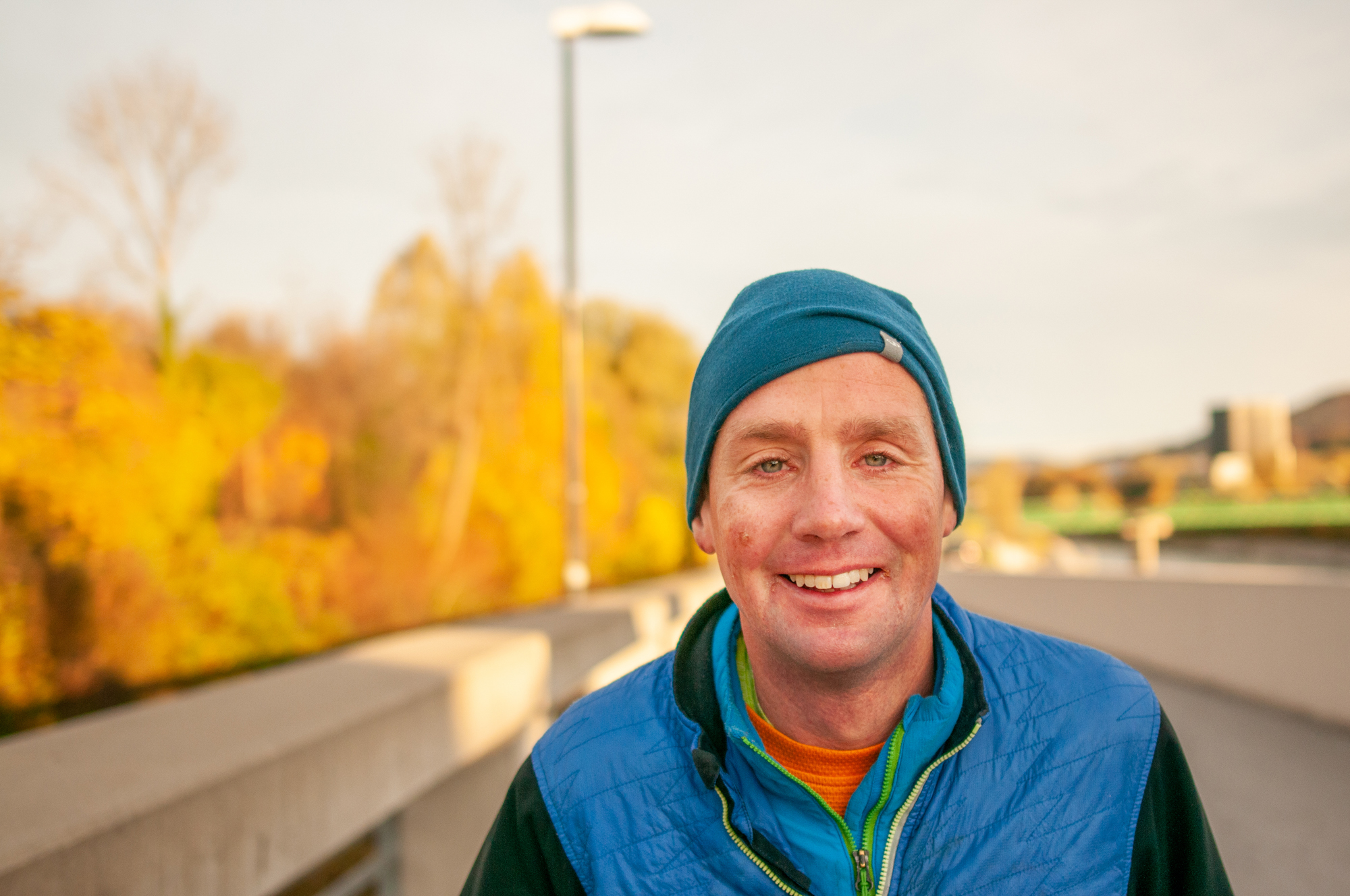 Sri Chinmoy Alveg Búinn Á Því En Ennþá Brosandi Nirbhasa Dagur 45 Í Sri Chinmoy 3100 Mílna Hlaupinu